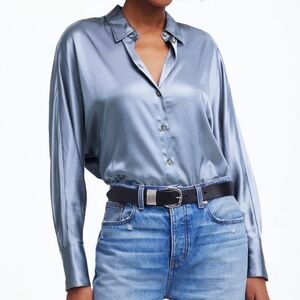 Madewell Women's Relaxed Dolman Button-Up Shirt In Satin Bluish Gray Size S